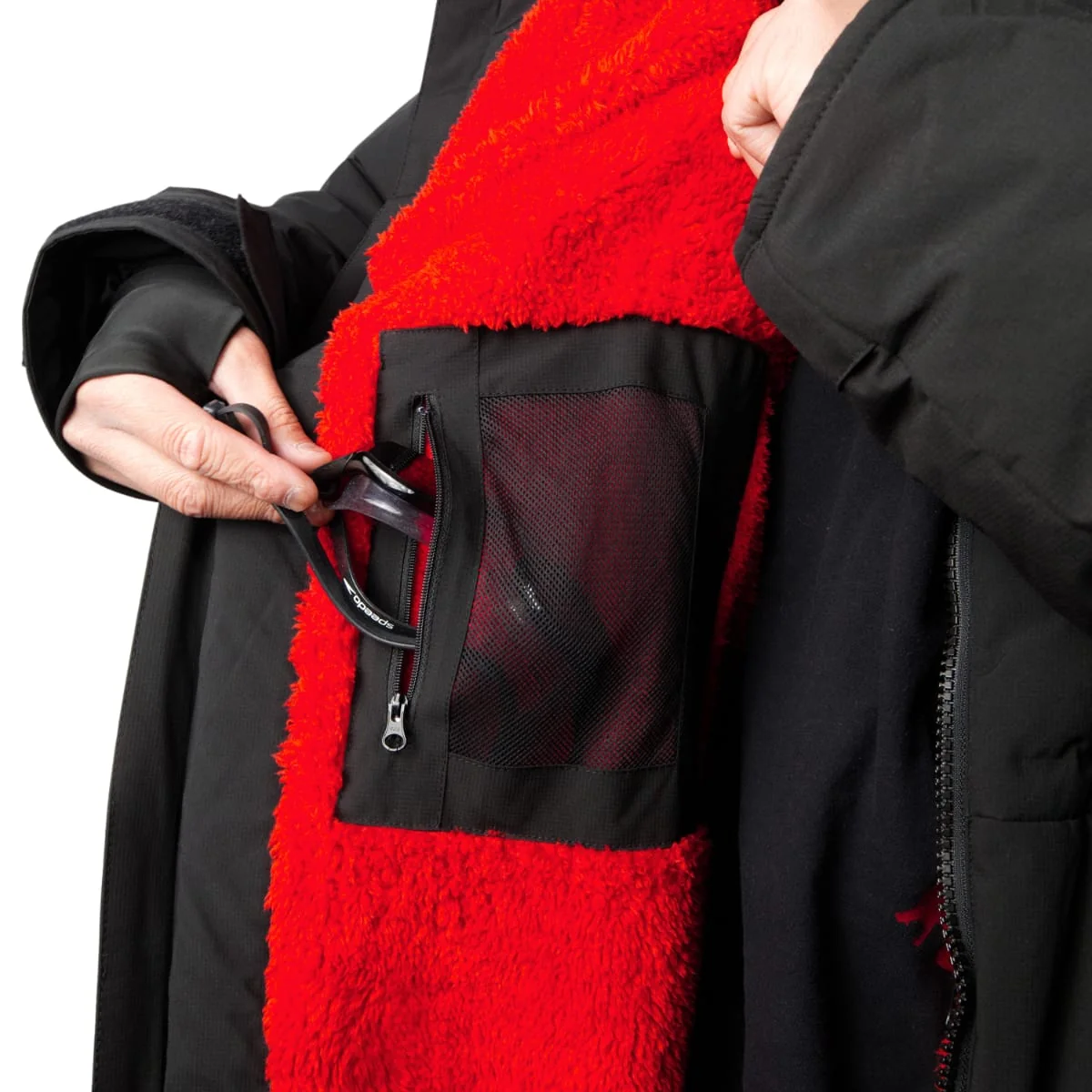 Strongman Changing Robe - Image 14